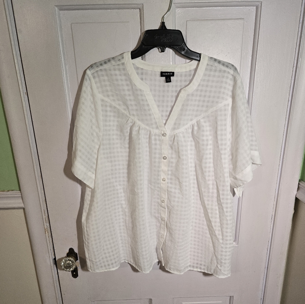 Torrid sheer checkered top size 2X